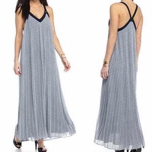 NWT MICHAEL Michael Kors Estrada Pleated Georgette Maxi Dress